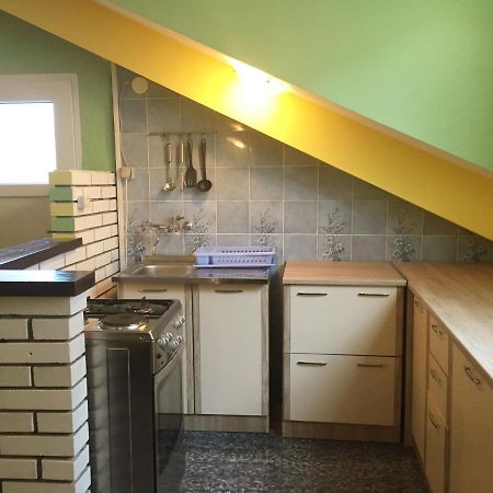 Apartment Lela Mali Losinj Bagian luar foto